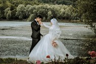 穆斯林新婚夫妇婚纱写真图片