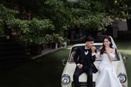 亚洲年轻小情侣婚纱摄影写真图片