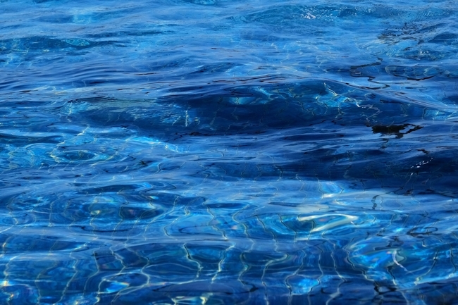 蓝色大海海水风光写真图片