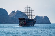 阿拉尼亚海上轮船写真图片