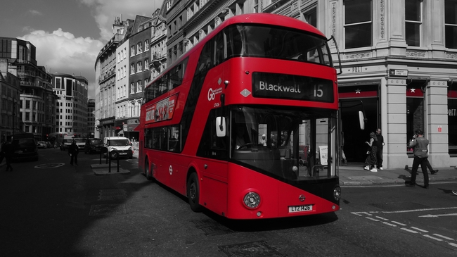 伦敦红色双层公交巴士写真图片大全