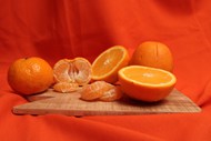 秋天新鲜脐橙写真图片