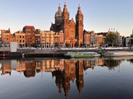 阿姆斯特丹河道特色建筑写真图片下载