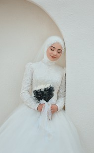 穆斯林美女白色婚纱摄影写真图片大全