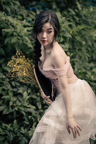 性感亚洲美女户外人体摄影艺术图片