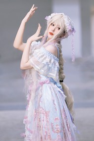 亚洲甜美女生cosplay艺术写真精美图片