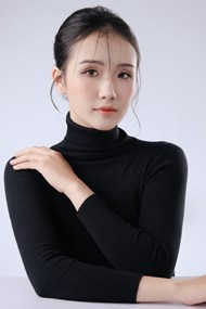 亚洲时尚黑色高领打底衫美女摄影照片精美图片