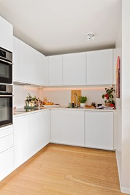 白色家居厨房橱柜装修效果图写真图片大全