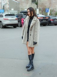 冬季时尚街拍长筒靴欧美美女图片下载