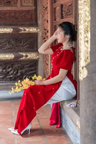 春节时尚传统越南奥黛美女摄影写真精美图片