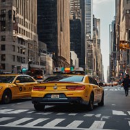 美国曼哈顿城市街头黄色出租车图片下载