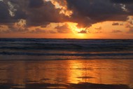 日暮黄昏大海夕阳海滩图片下载
