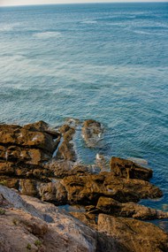 蓝色海岸礁石风光写真图片大全